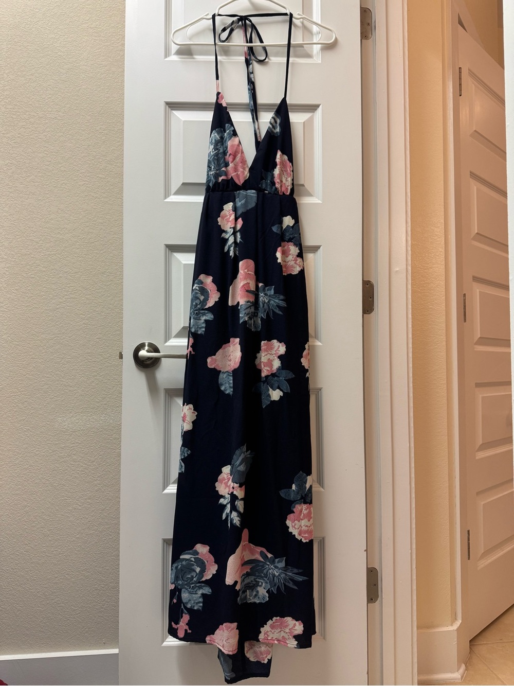 Simplee Navy Floral Maxi Dress